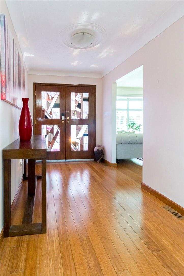 31 Ridley Drive, Hamilton, Ontario  L8W 1J3 - Photo 4 - H4205208