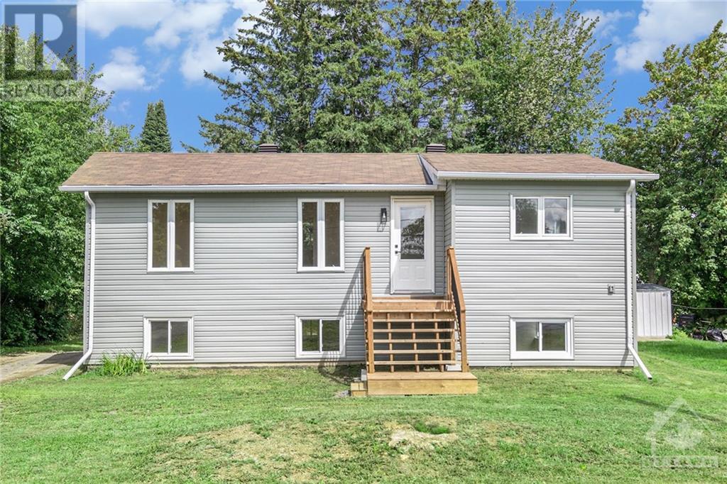 397 LIMOGES ROAD, limoges, Ontario