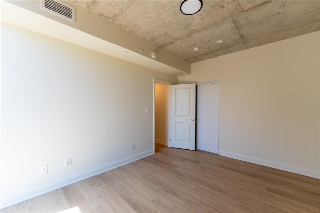 11 Robert Street, Unit #301, Hamilton, Ontario  L8L 2N8 - Photo 11 - H4205202