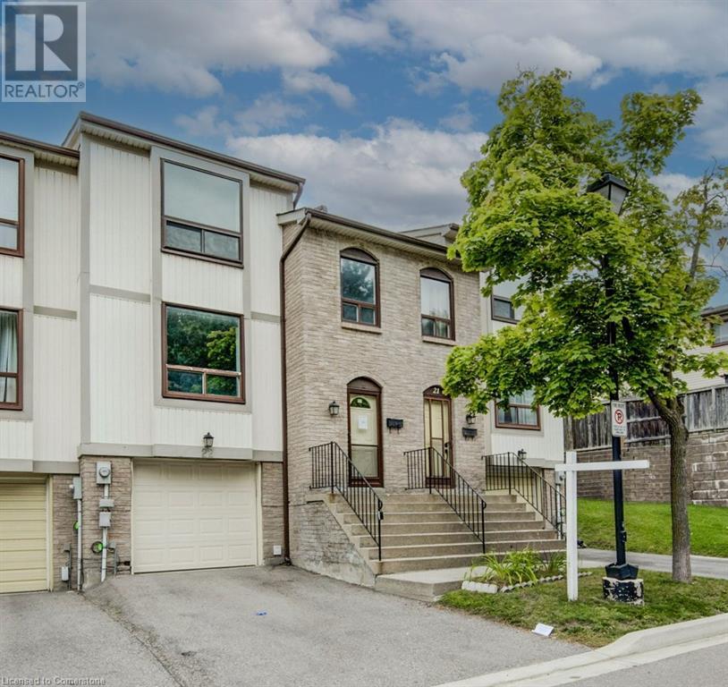22 Mcmullen Crescent, Brampton, Ontario  L6S 3M2 - Photo 1 - 40639741
