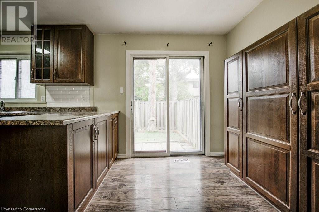 22 Mcmullen Crescent, Brampton, Ontario  L6S 3M2 - Photo 11 - 40639741