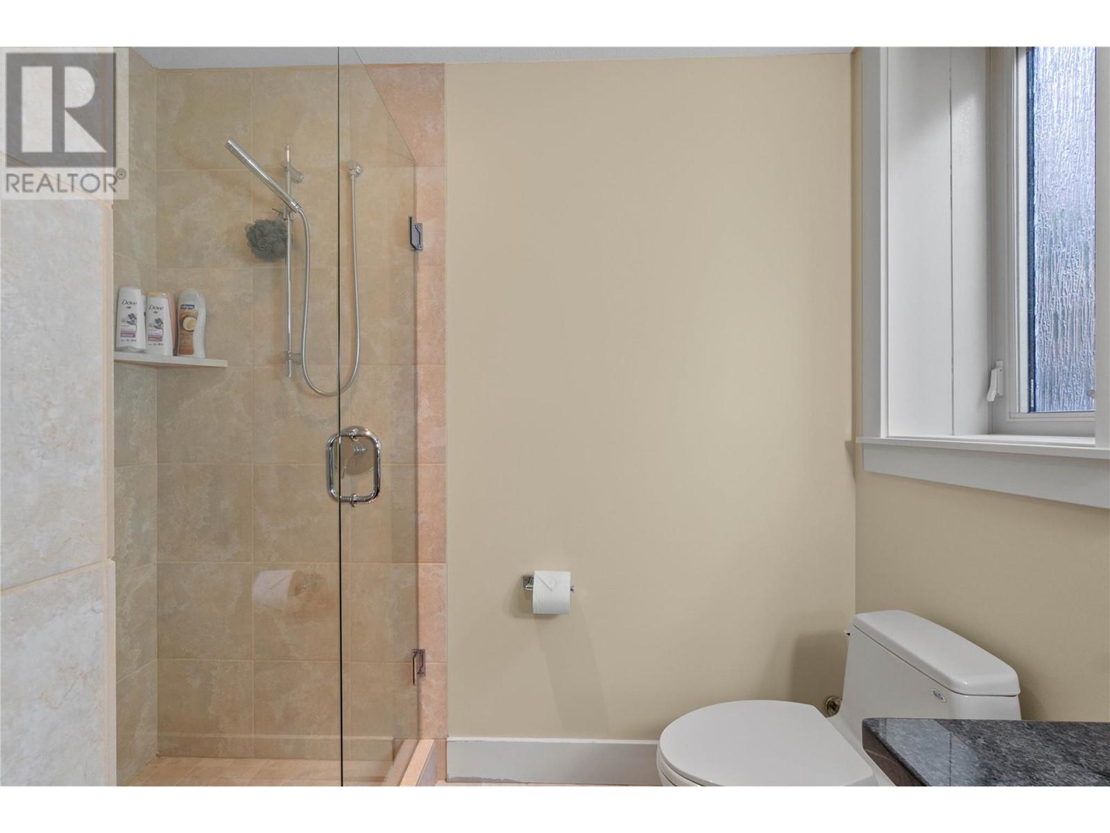 620 Arbor View Drive, Kelowna, British Columbia  V1W 4Z7 - Photo 38 - 10321752