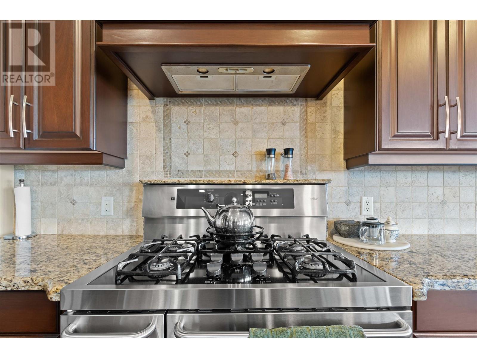 620 Arbor View Drive, Kelowna, British Columbia  V1W 4Z7 - Photo 81 - 10321752