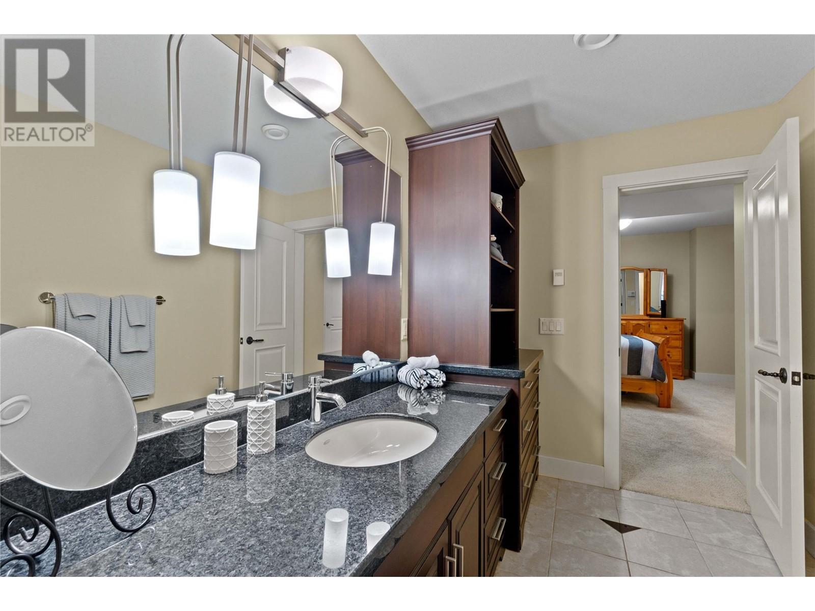 620 Arbor View Drive, Kelowna, British Columbia  V1W 4Z7 - Photo 37 - 10321752