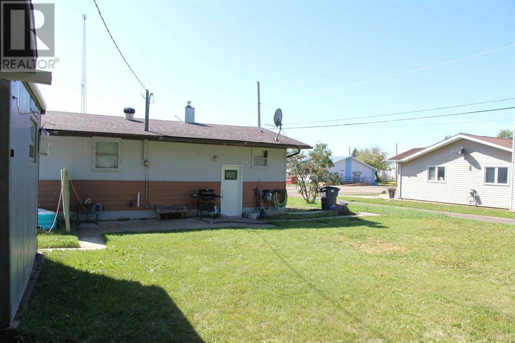 10 1 Avenue W, Marshall, Saskatchewan  S0M 1R0 - Photo 18 - A2161376