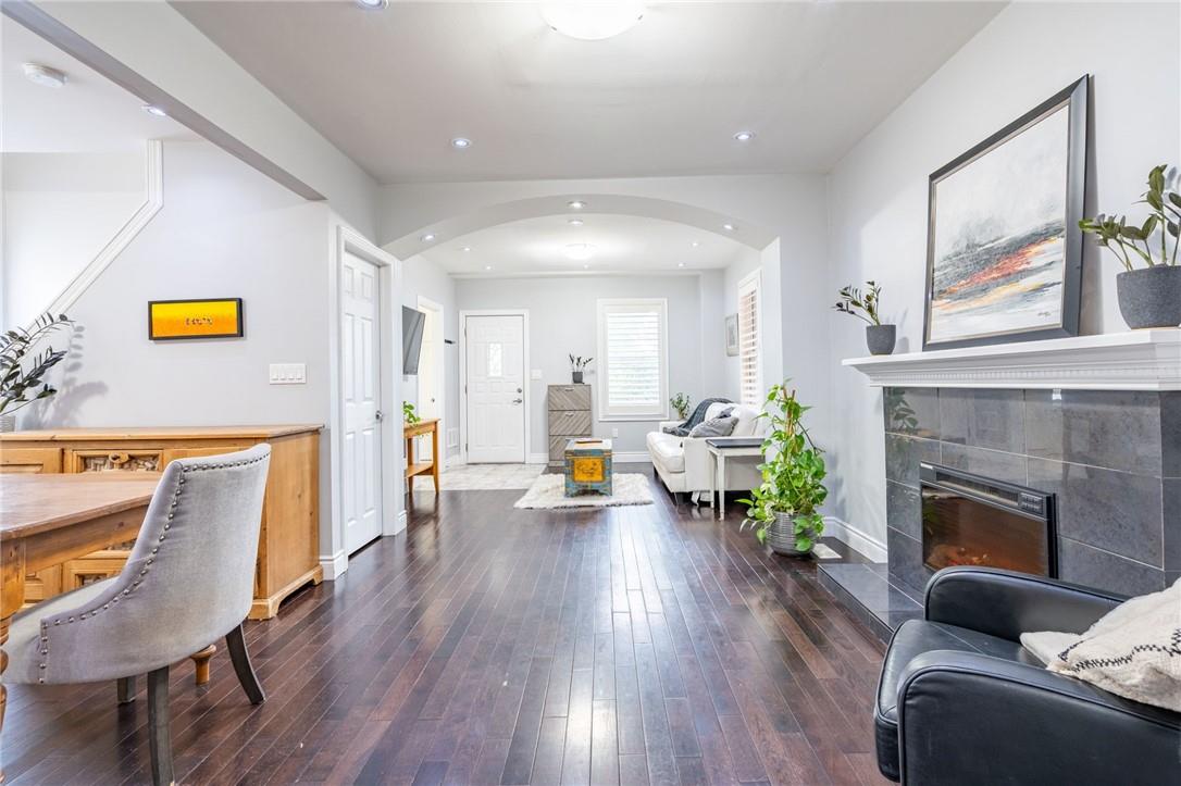 28 East 27th Street, Hamilton, Ontario  L8V 3E7 - Photo 13 - H4205261