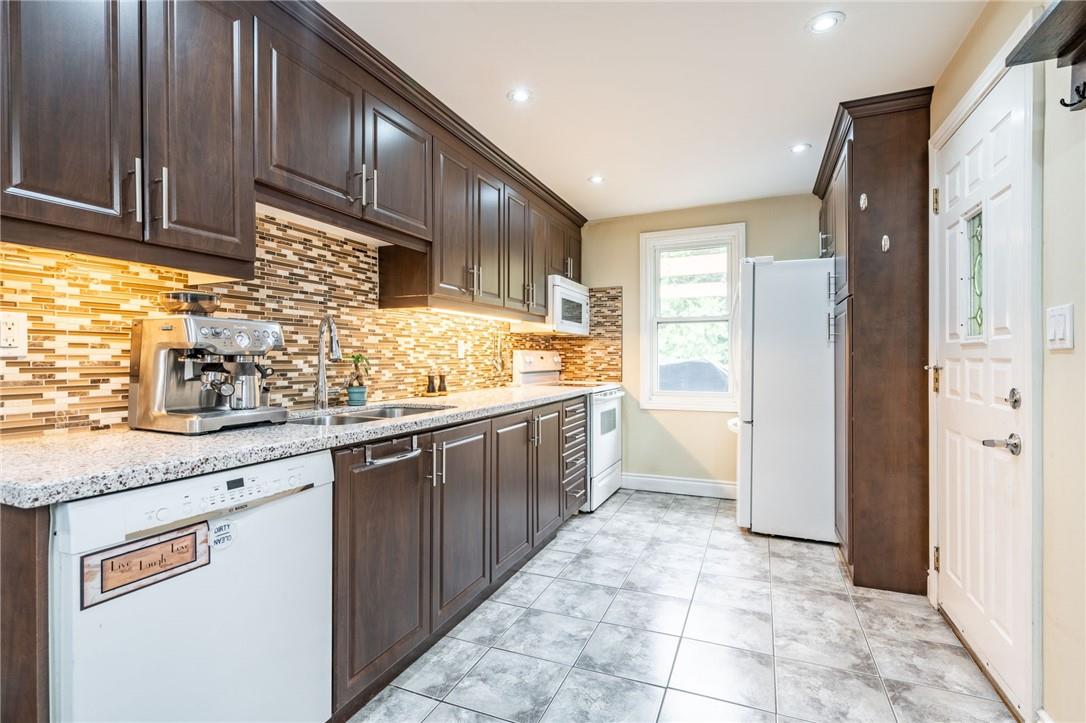 28 East 27th Street, Hamilton, Ontario  L8V 3E7 - Photo 15 - H4205261