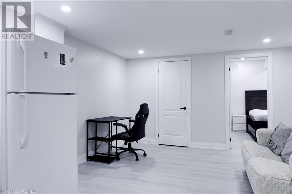 390 East 22nd Street Unit# Basement, Hamilton, Ontario  L8V 2W4 - Photo 11 - 40637942