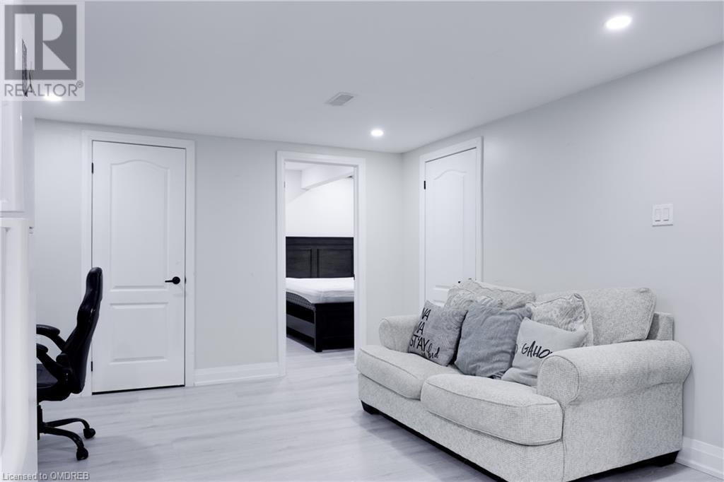 390 East 22nd Street Unit# Basement, Hamilton, Ontario  L8V 2W4 - Photo 12 - 40637942