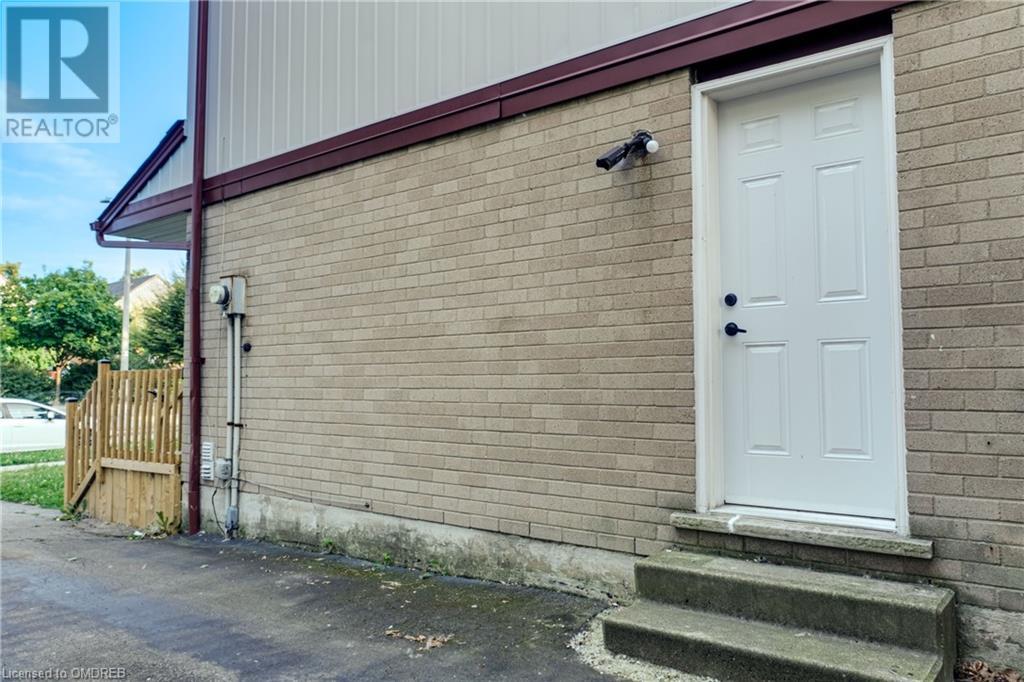 390 East 22nd Street Unit# Basement, Hamilton, Ontario  L8V 2W4 - Photo 3 - 40637942