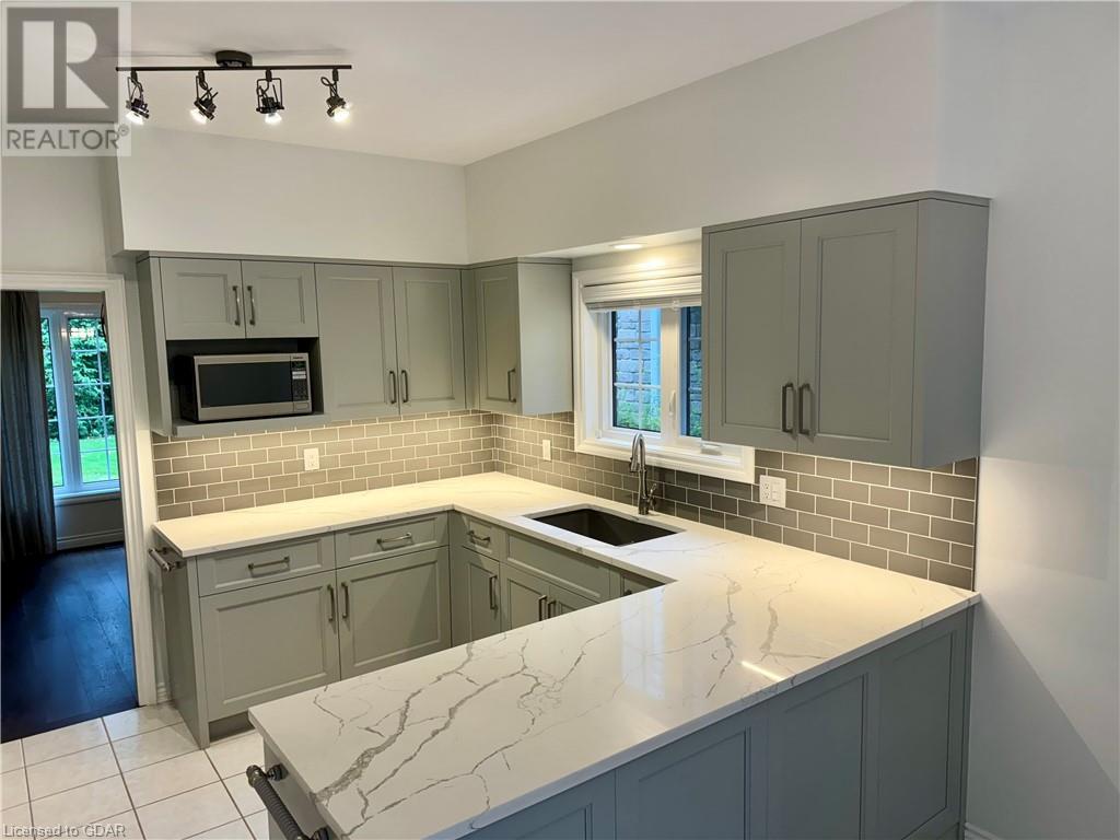 25 Manor Park Crescent Unit# 9, Guelph, Ontario  N1G 1A2 - Photo 14 - 40639720