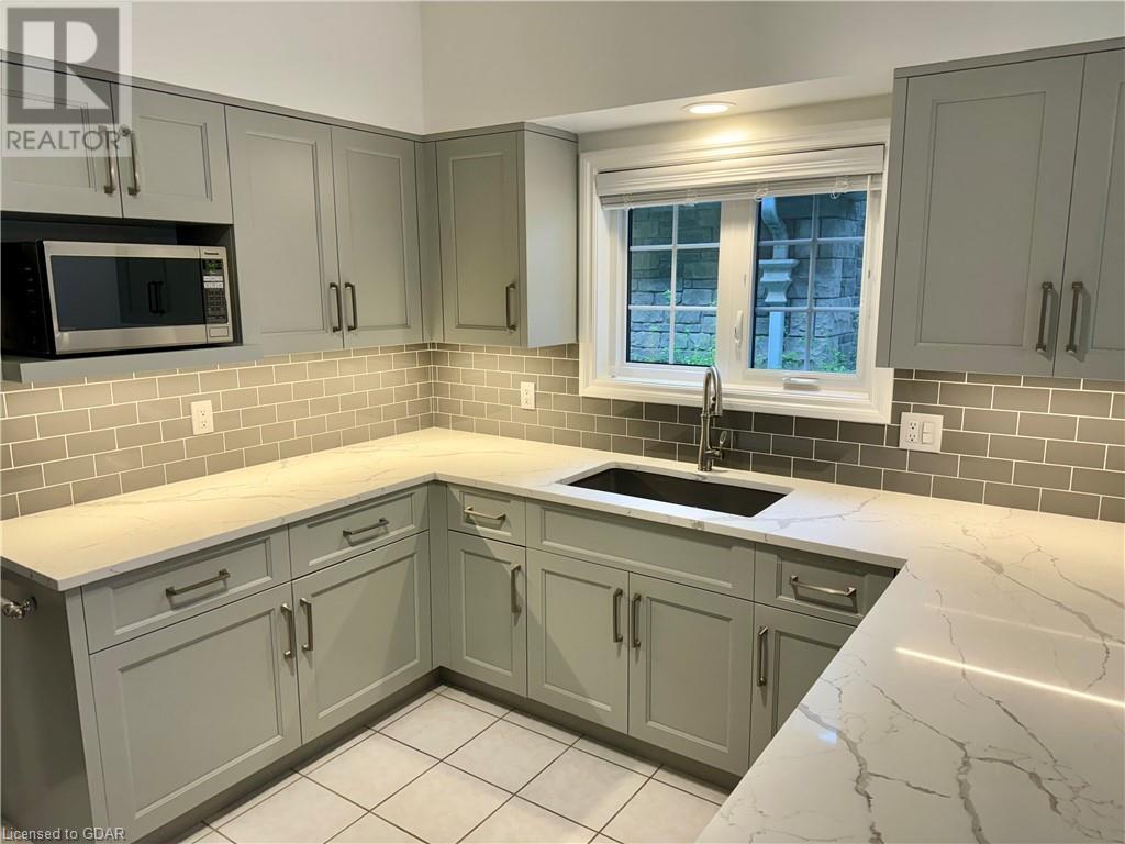 25 Manor Park Crescent Unit# 9, Guelph, Ontario  N1G 1A2 - Photo 15 - 40639720