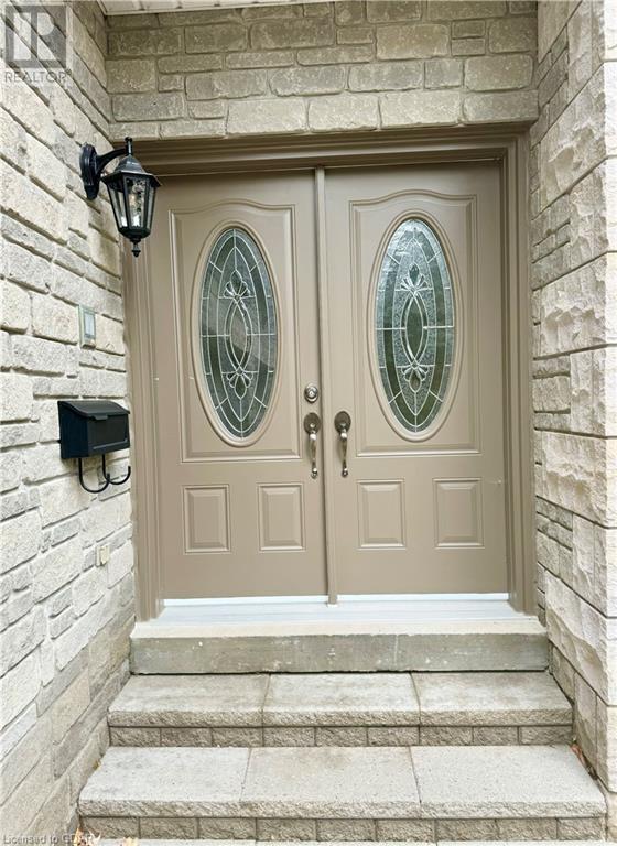 25 Manor Park Crescent Unit# 9, Guelph, Ontario  N1G 1A2 - Photo 3 - 40639720