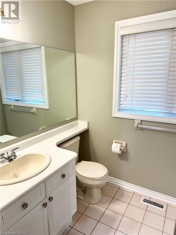 25 Manor Park Crescent Unit# 9, Guelph, Ontario  N1G 1A2 - Photo 41 - 40639720