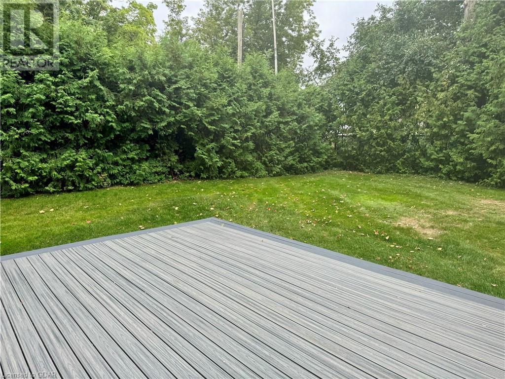 25 Manor Park Crescent Unit# 9, Guelph, Ontario  N1G 1A2 - Photo 44 - 40639720