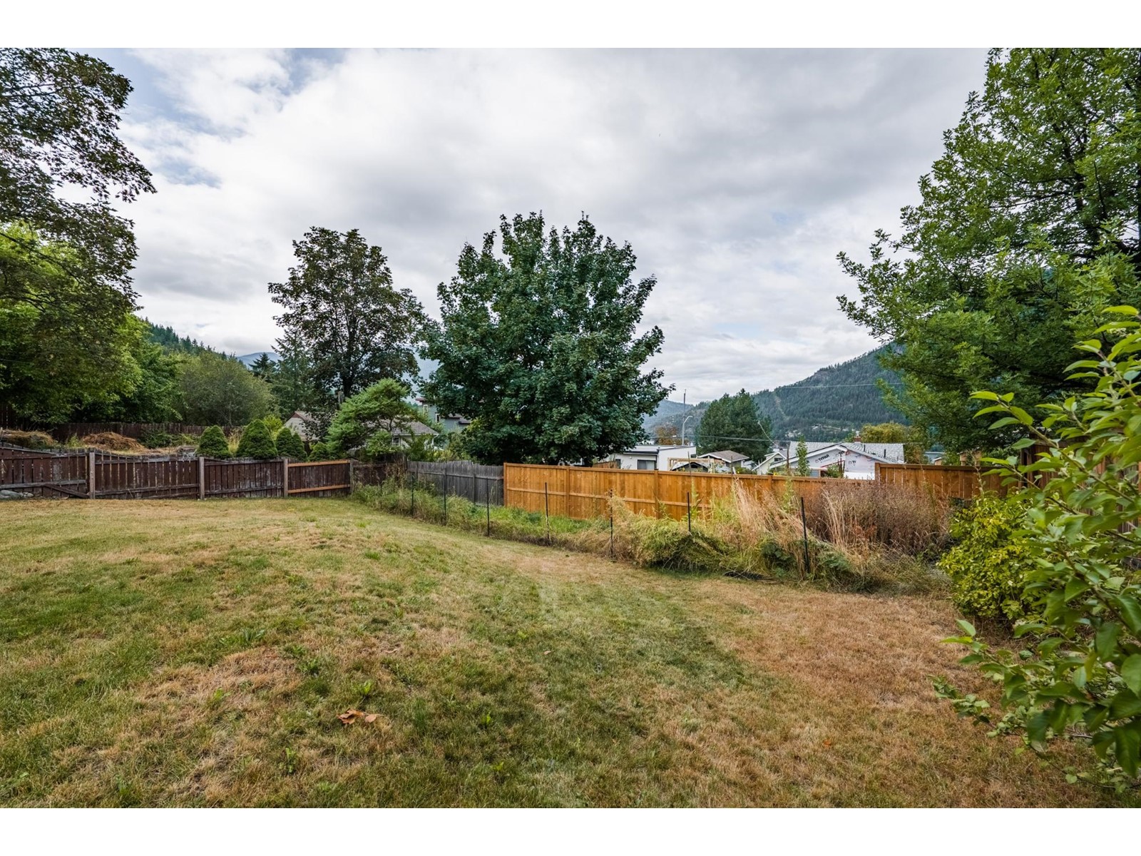 605 Seventh Street, Nelson, British Columbia  V1L 2Z8 - Photo 63 - 2479320