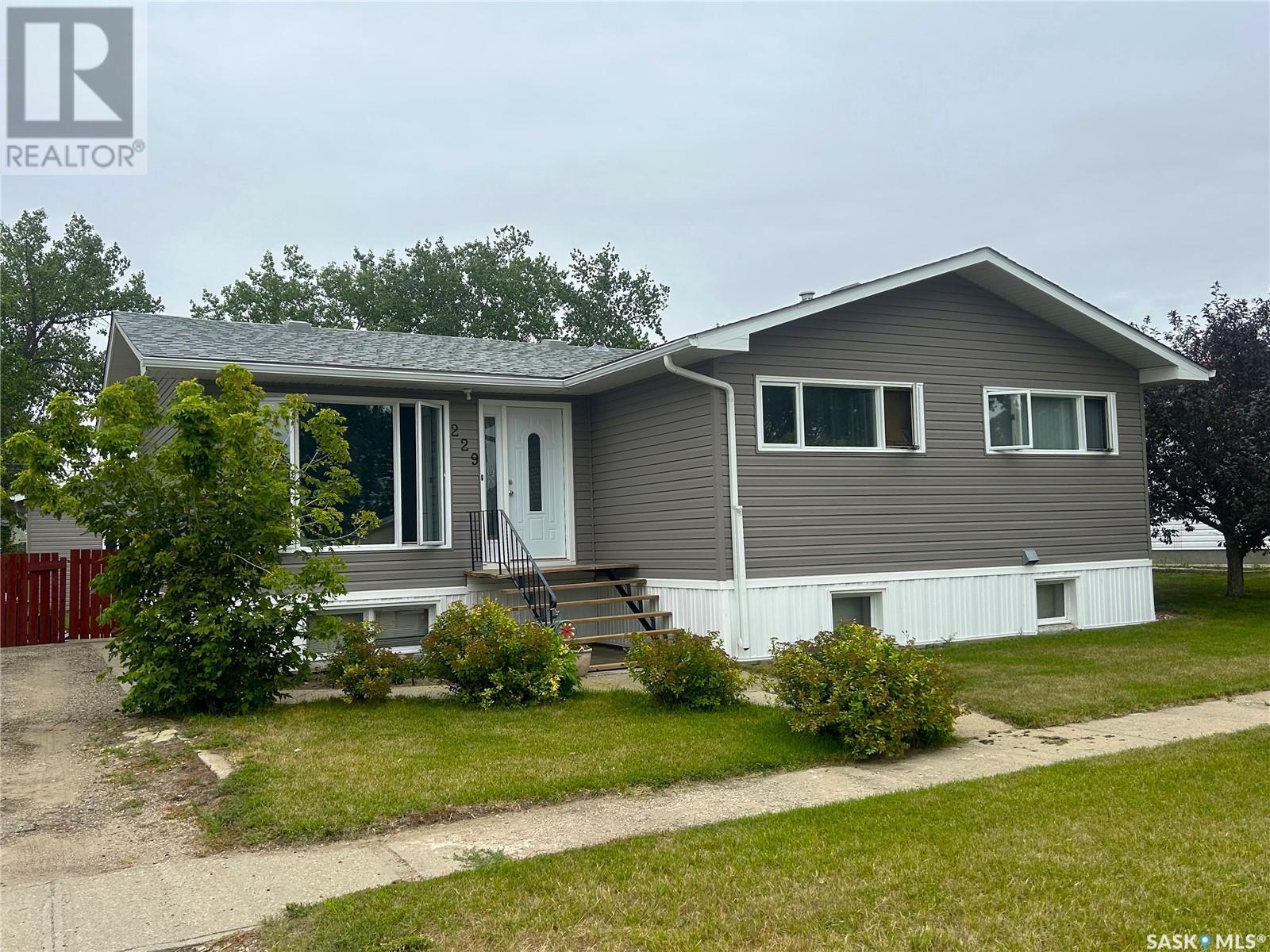 Property at 229 ALDRIDGE STREET image 1