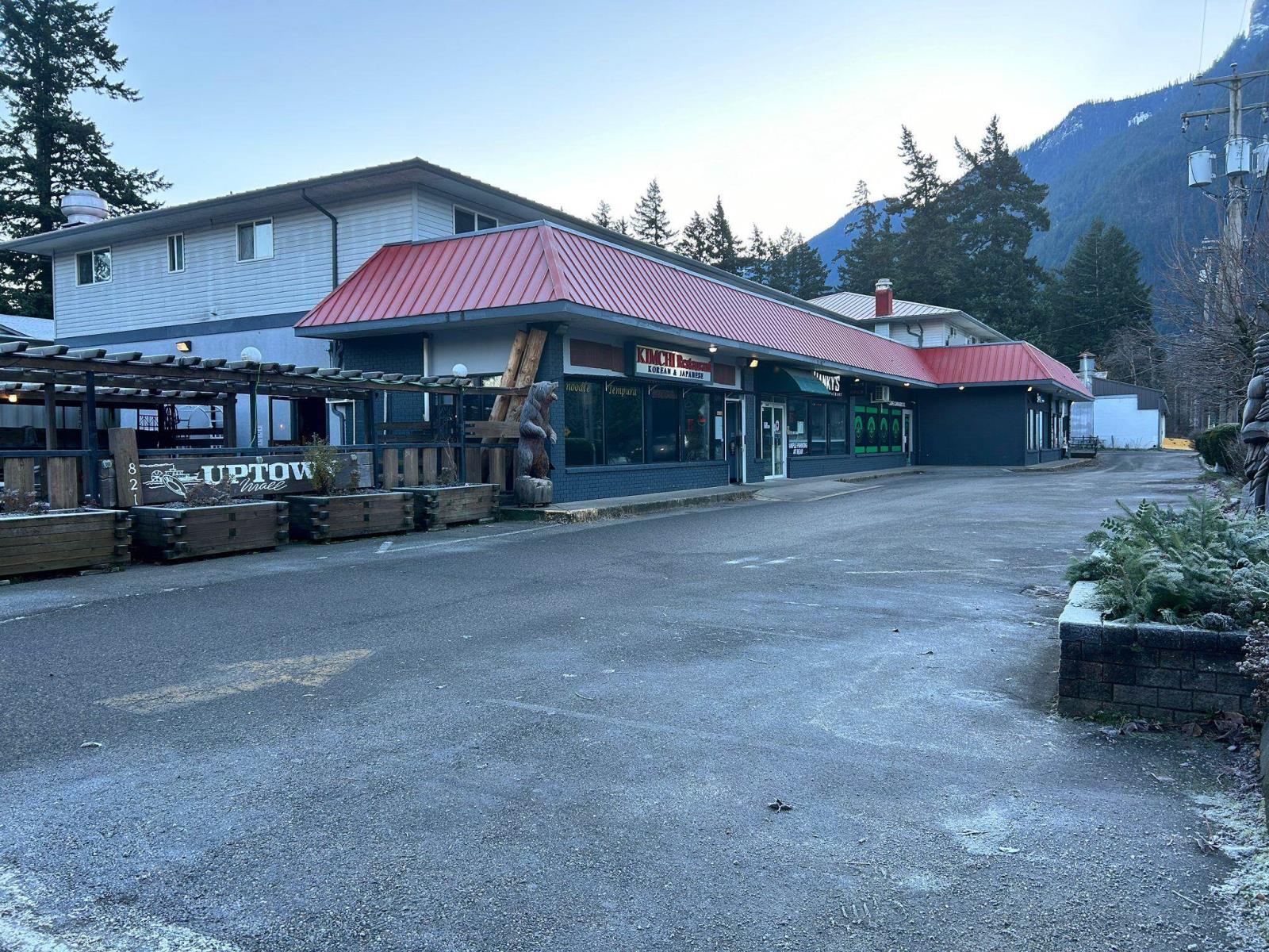 1-5, A,d,e 821 Sixth Avenue, Hope, Hope, British Columbia  V0X 1L2 - Photo 2 - C8062603
