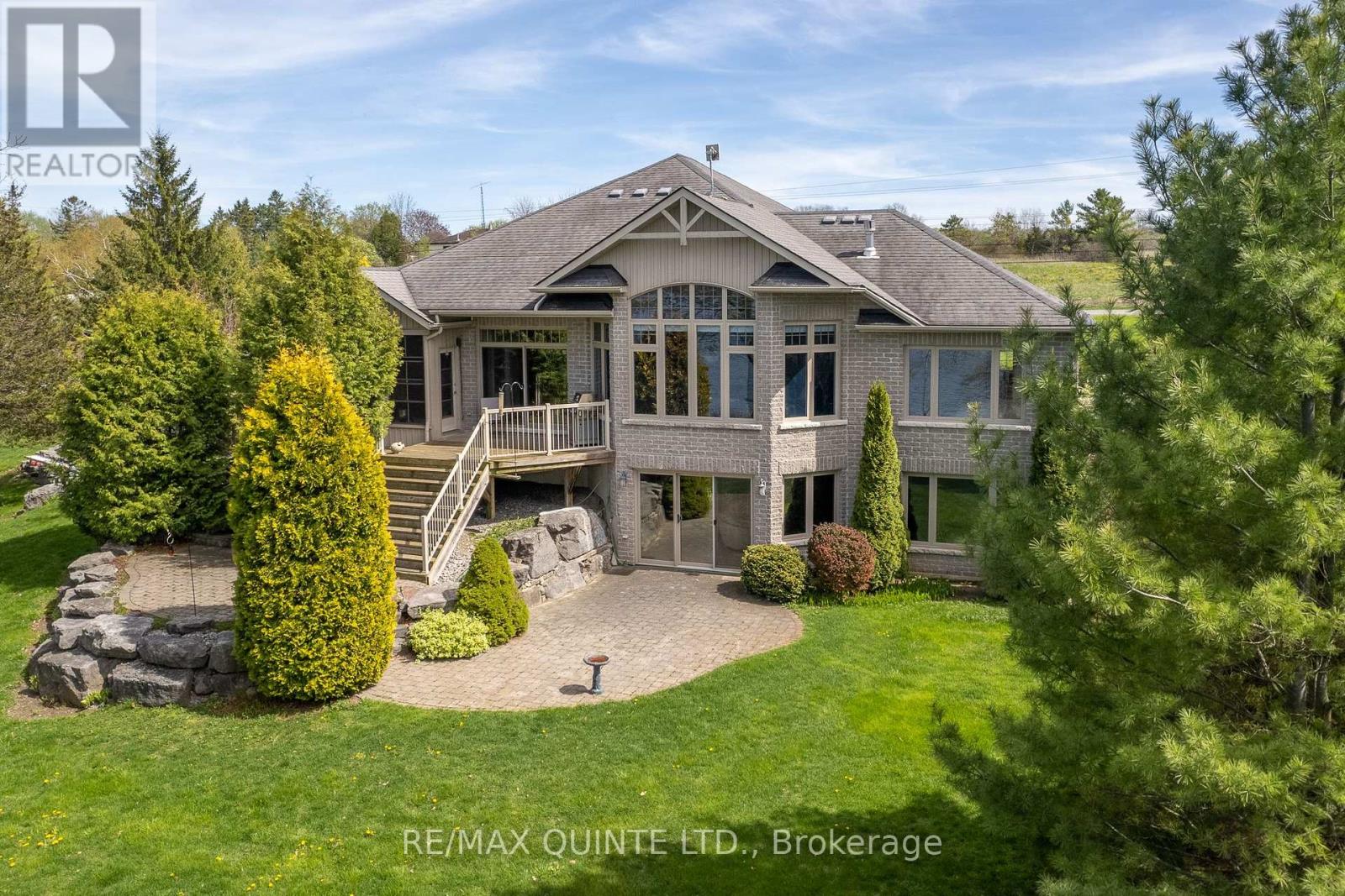 1774 COUNTY ROAD 3 Prince Edward County (Ameliasburgh)