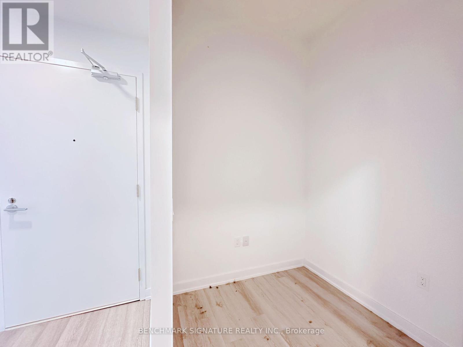 1217 - 121 St Patrick Street, Toronto, Ontario  M5T 3C1 - Photo 3 - C9284407