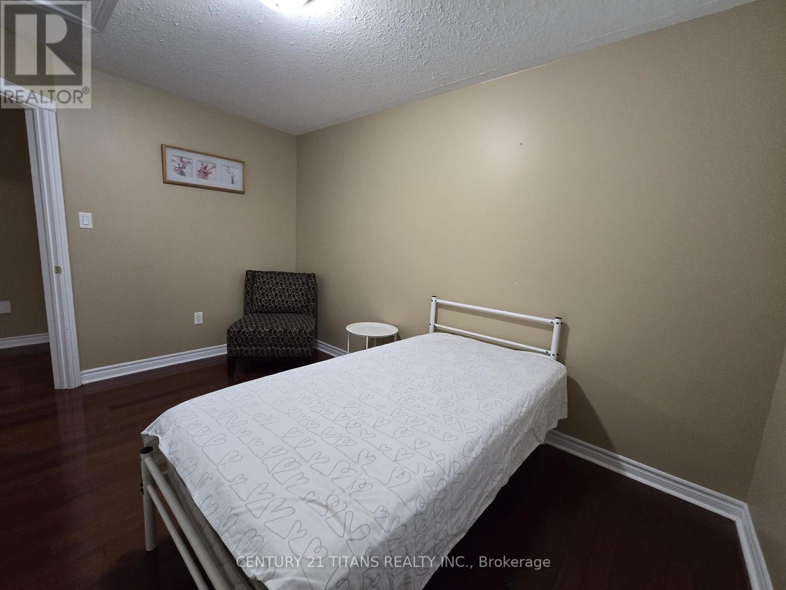 72 Forest Avenue N, Wasaga Beach, Ontario  L9Z 2K4 - Photo 17 - S9284708