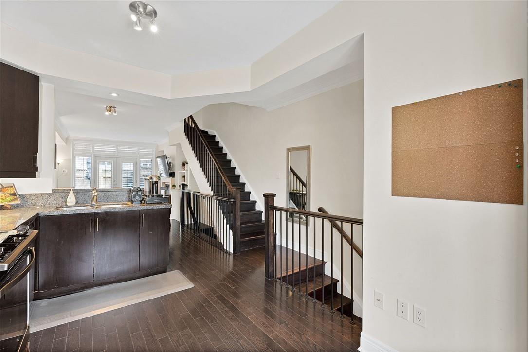 132 Six Point Road, Toronto, Ontario  M8Z 0A1 - Photo 4 - H4205152