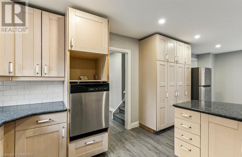 131 Bell Avenue, Hamilton, Ontario  L8K 3E5 - Photo 8 - 40639729