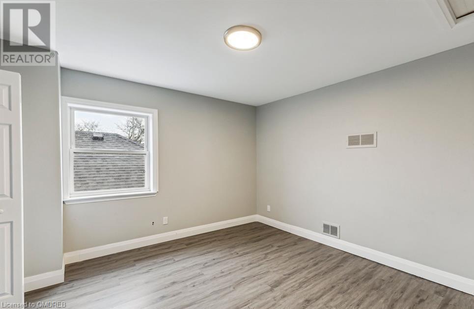 131 Bell Avenue, Hamilton, Ontario  L8K 3E5 - Photo 14 - 40639729