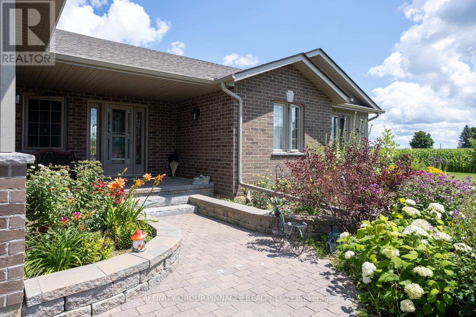 654 White Rock Road, Kawartha Lakes (Oakwood), Ontario  K0M 2M0 - Photo 3 - X9284779