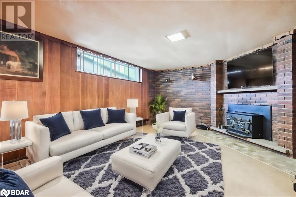 3027 Weston Road, Toronto, Ontario  M9M 2T1 - Photo 9 - 40639932