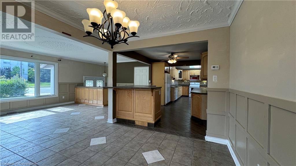 406 Erb Street W Unit# 1, Waterloo, Ontario  N2L 1W8 - Photo 18 - 40638859