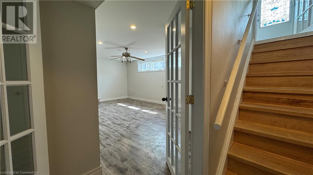 406 Erb Street W Unit# 1, Waterloo, Ontario  N2L 1W8 - Photo 14 - 40638859