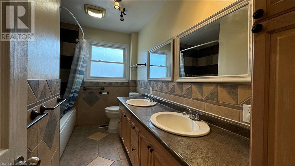 406 Erb Street W Unit# 1, Waterloo, Ontario  N2L 1W8 - Photo 21 - 40638859