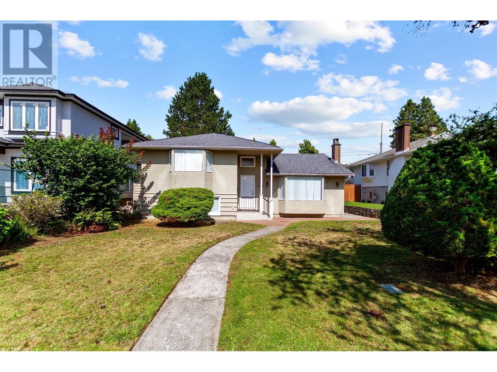 4823 WESTLAWN DRIVE, burnaby, British Columbia