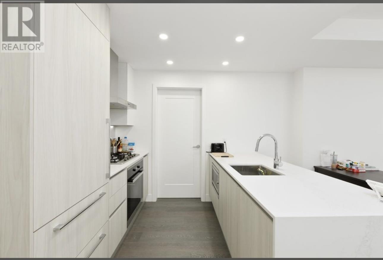 400 488 58th Avenue, Vancouver, British Columbia  V5X 1V5 - Photo 2 - R2919557