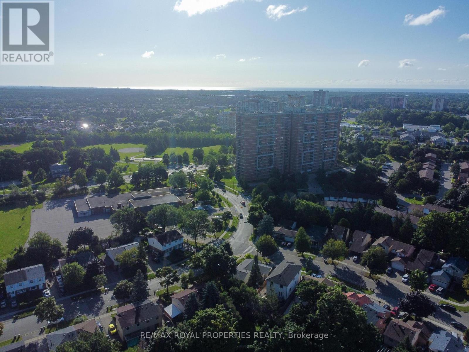 2011 - 100 Wingarden Court, Toronto (Malvern), Ontario  M1B 2P4 - Photo 18 - E9285235