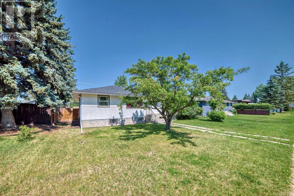 8932 33 Avenue Nw, Calgary, Alberta  T3B 1B8 - Photo 45 - A2150259