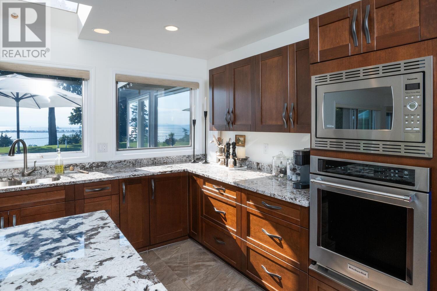 295 English Bluff Road, Delta, British Columbia V4M 2M9 - Photo 15 - R2919199