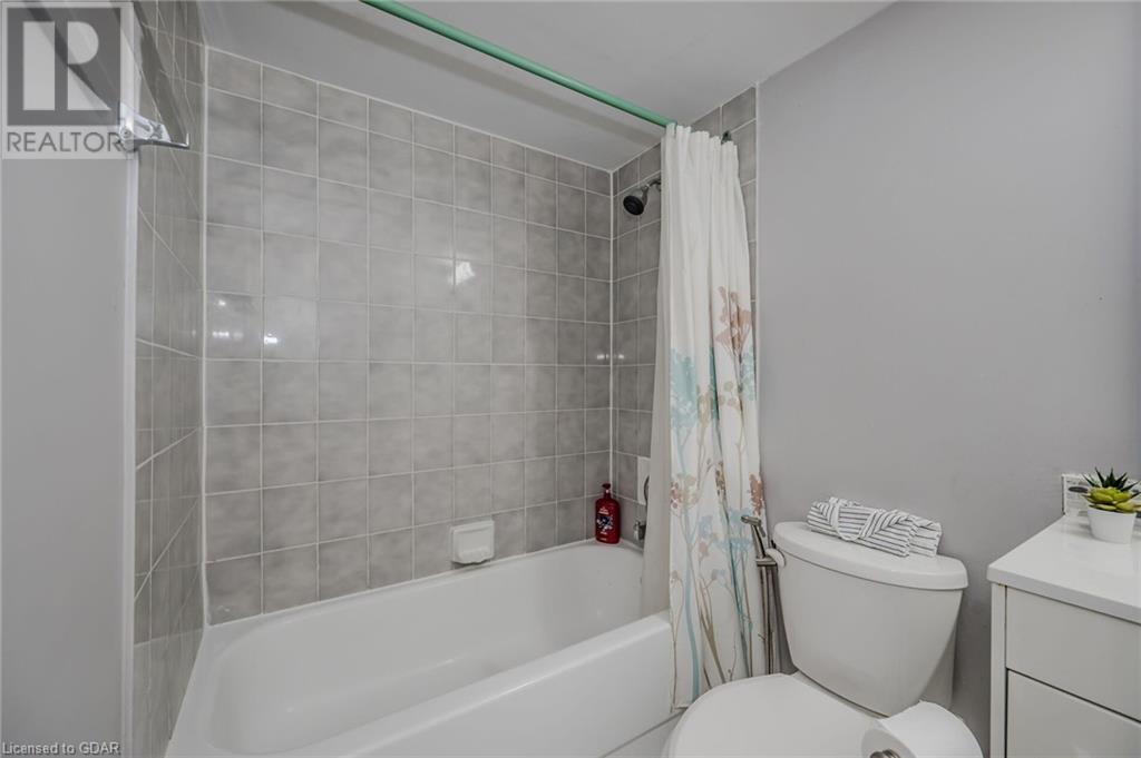 145 Hillcrest Avenue Unit# 2207, Mississauga, Ontario  L5B 3Z1 - Photo 22 - 40629523