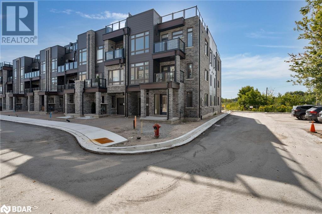 51 Wyn Wood Lane, Orillia, Ontario  L3V 3P6 - Photo 1 - 40639603