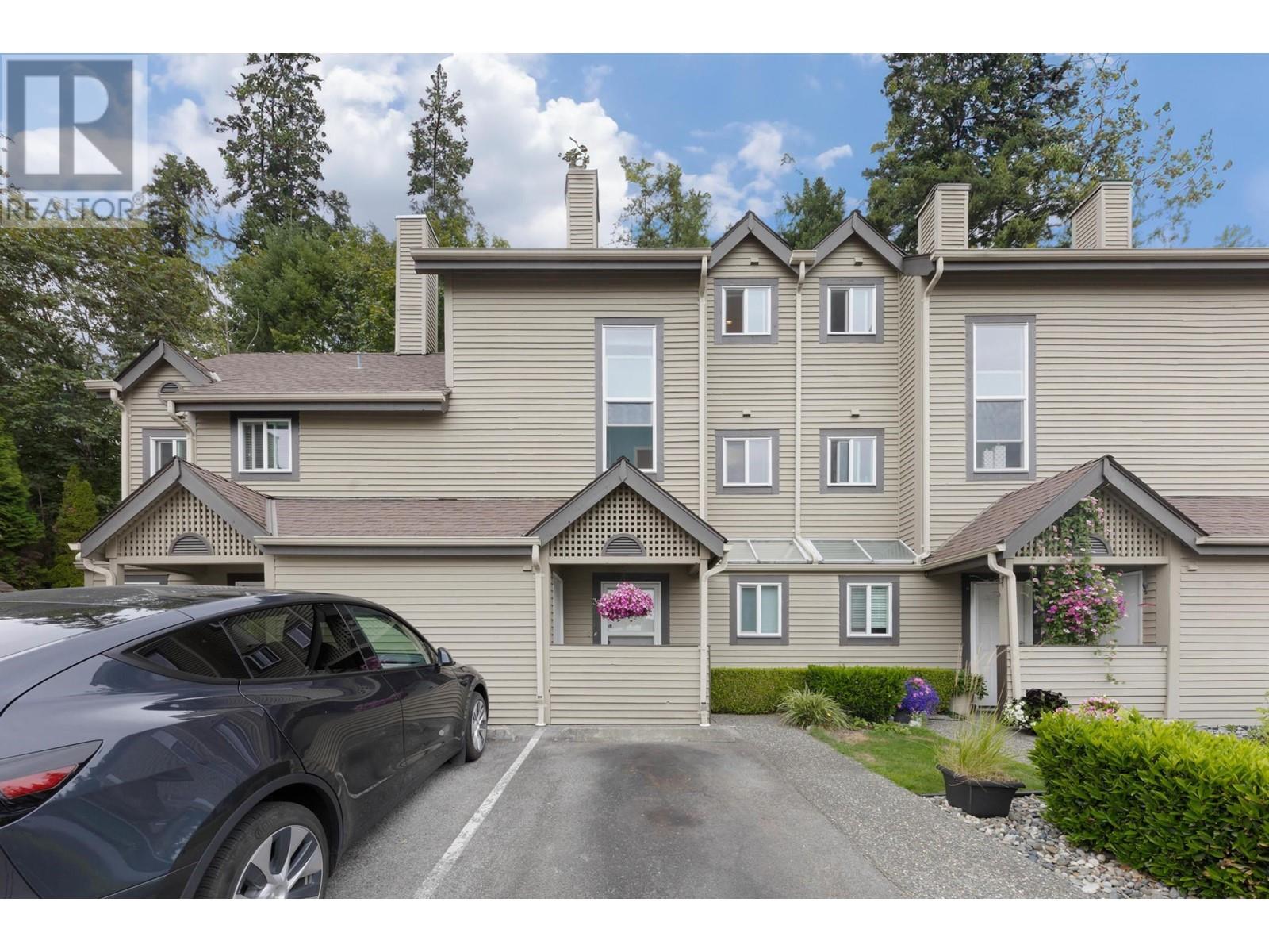 32 2736 Atlin Place, Coquitlam, British Columbia  V3C 5T4 - Photo 1 - R2918362