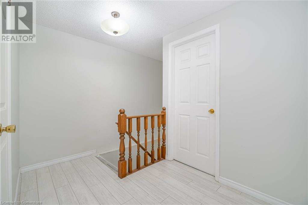 1675 Upper Gage Avenue Unit# 28, Hamilton, Ontario  L8W 3S3 - Photo 23 - 40639977