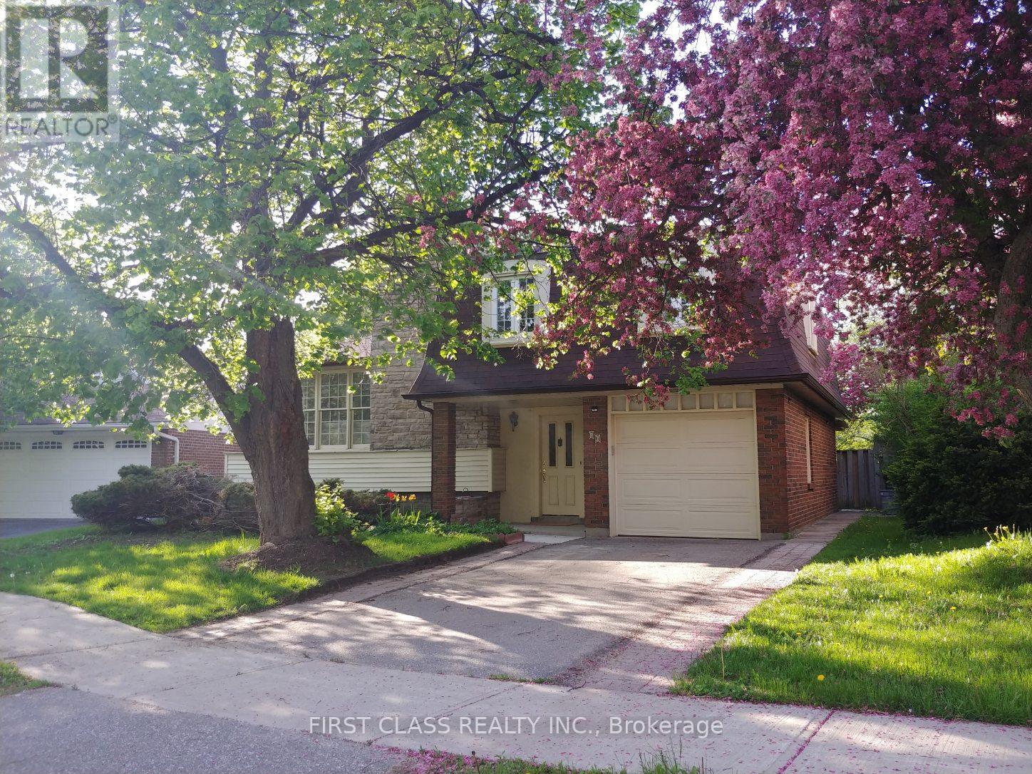 BSMT - 40 RAVENCLIFF CRESCENT, toronto (tam o'shanter-sullivan), Ontario