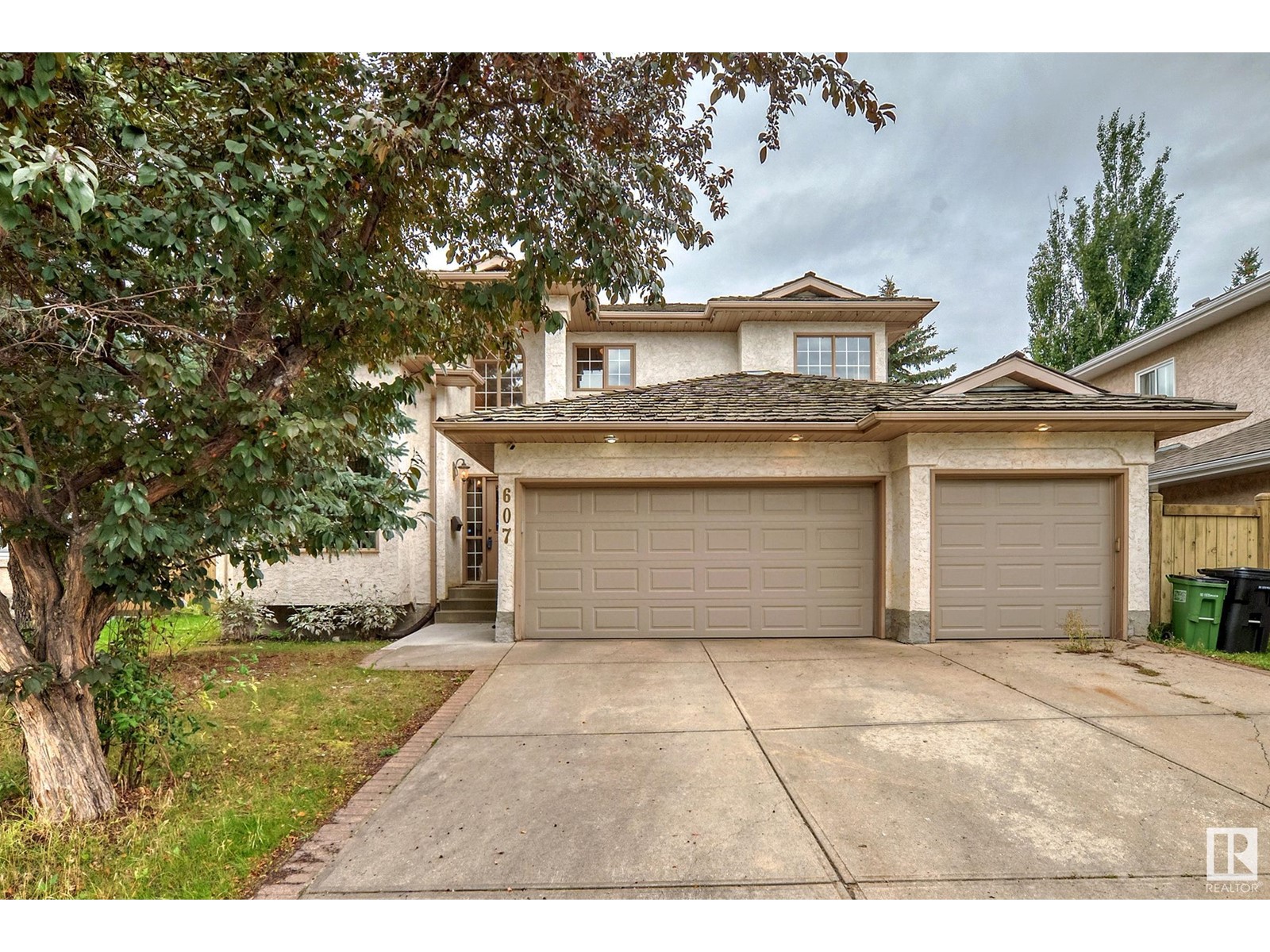 607 BUTTERWORTH WD NW, edmonton, Alberta