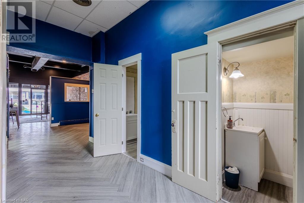 12 Clarence Street W, Port Colborne, Ontario  L3K 3E8 - Photo 9 - 40639908