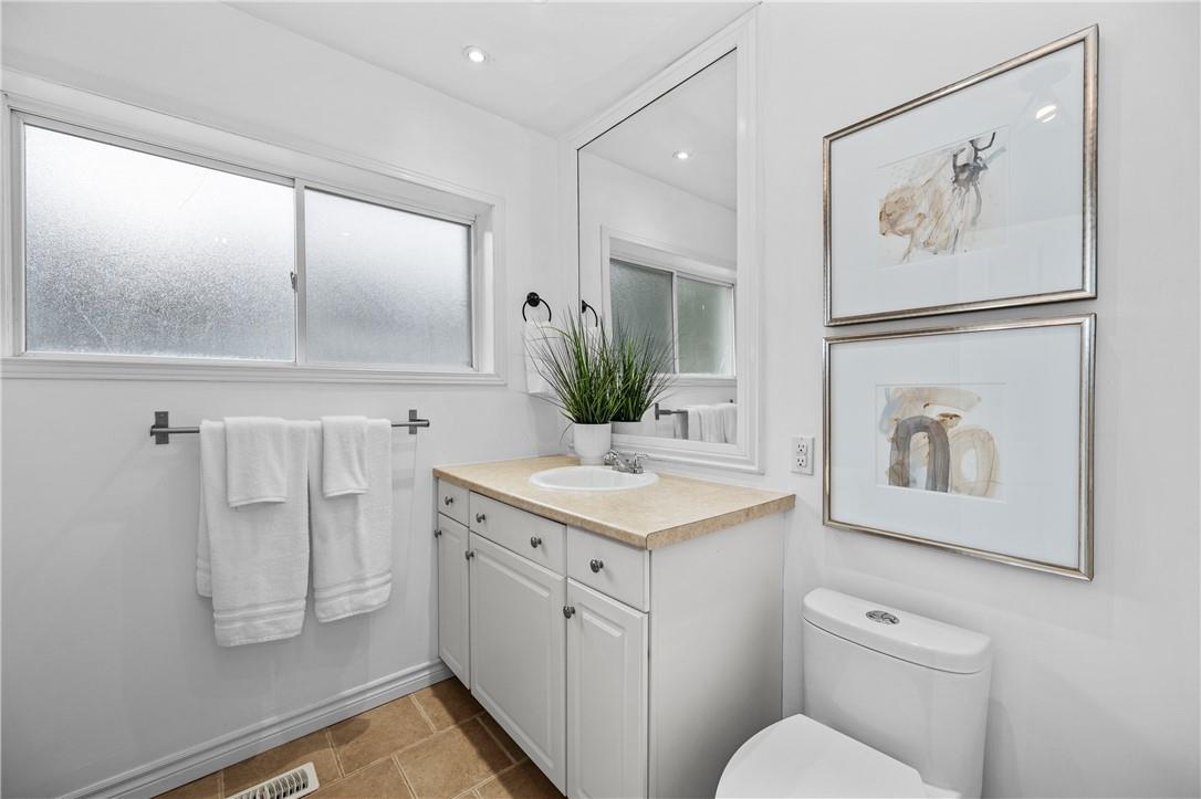 1806 Brock Road, Freelton, Ontario  L0R 1K0 - Photo 21 - H4204886