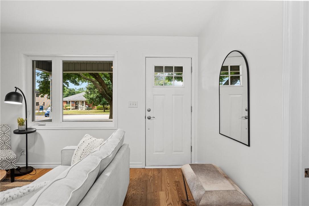 1806 Brock Road, Freelton, Ontario  L0R 1K0 - Photo 6 - H4204886