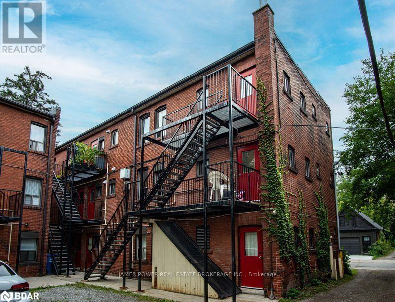 2 Hyde Park Avenue, Hamilton, Ontario  L8P 4M5 - Photo 2 - 40640026