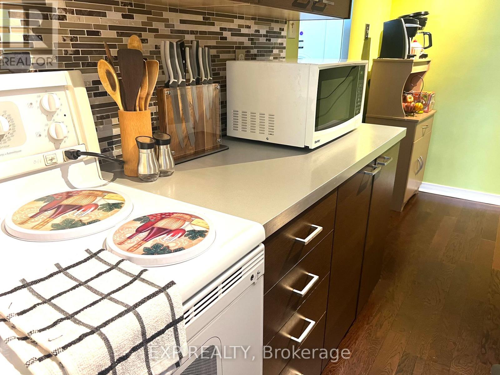 407 - 3120 Kirwin Avenue, Mississauga, Ontario  L5A 3R2 - Photo 10 - W9268998
