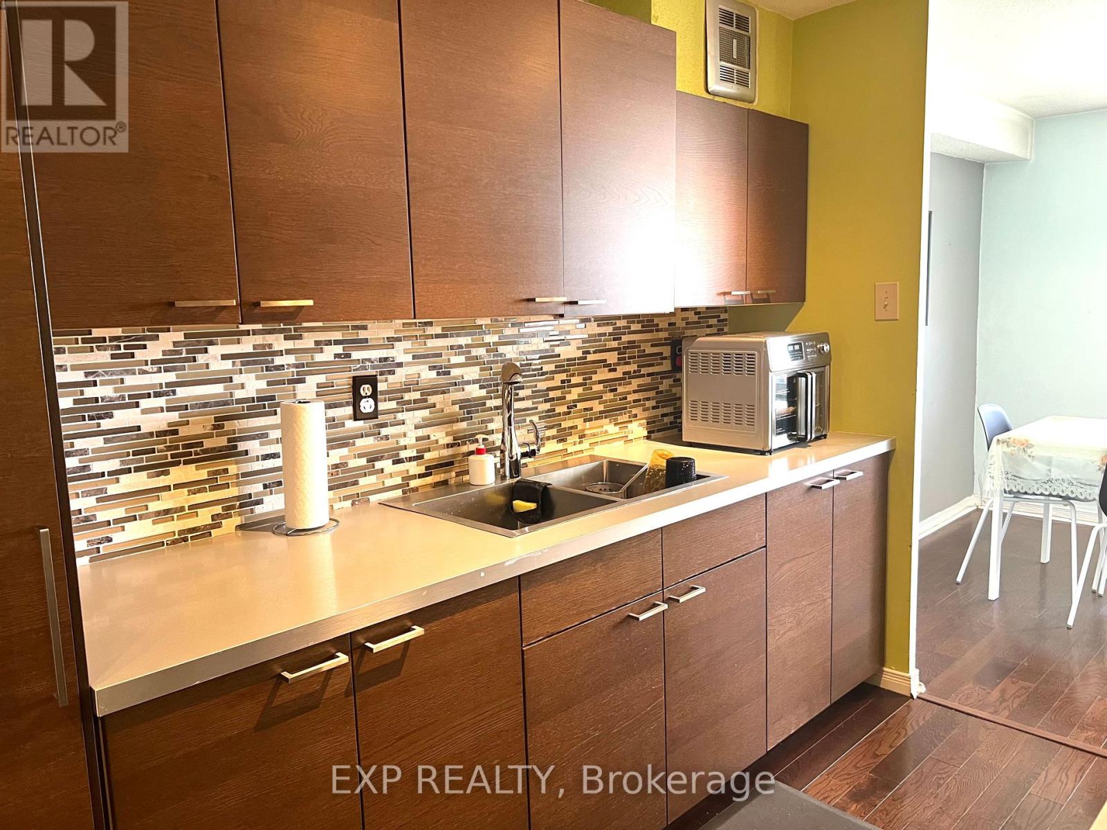 407 - 3120 Kirwin Avenue, Mississauga, Ontario  L5A 3R2 - Photo 11 - W9268998